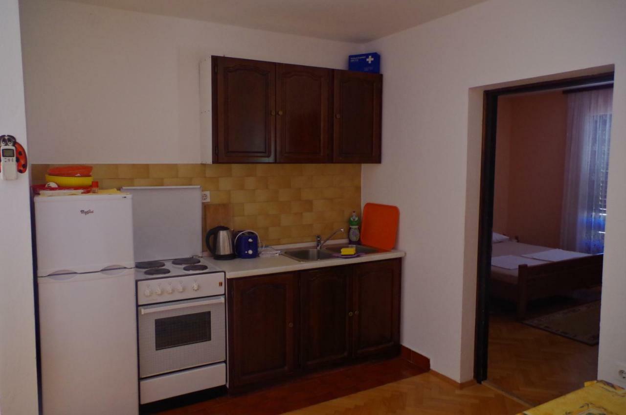 Apartment Lukovo - Puskaric Ngoại thất bức ảnh